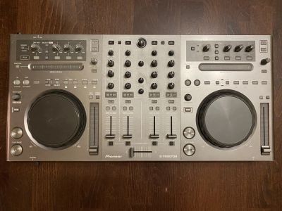 Лот: 16850899. Фото: 1. Dj контролер Pioneer DDJ-T1. MIDI-оборудование