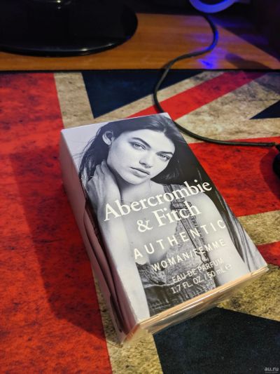 Лот: 15402900. Фото: 1. Abercrombie & Fitch Authentic... Женская парфюмерия