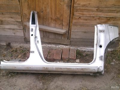 Лот: 14237010. Фото: 1. Порог правый Toyota Allex Runx... Кузов
