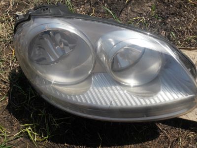 Лот: 13697890. Фото: 1. Фара VW Jetta правая. Оптика и освещение