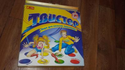 Лот: 7616448. Фото: 1. Игра твистер. Настольные игры, карты