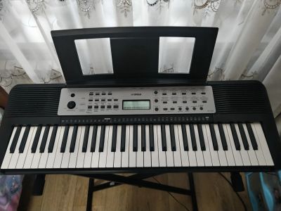 Лот: 21174359. Фото: 1. Синтезатор Yamaha YPT-270 + чехол... Клавишные