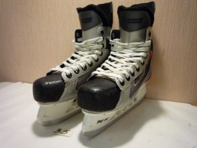 Лот: 19421725. Фото: 1. Раз: 35/23.1 - Bauer Vapor Pro... Коньки