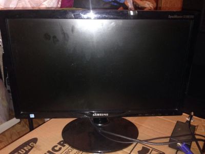 Лот: 6735889. Фото: 1. Samsung SyncMaster S19B300. ЖК-мониторы