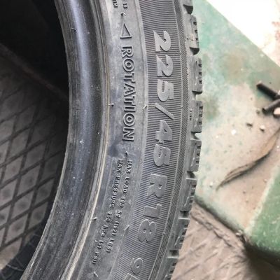 Лот: 12080439. Фото: 1. Nokian Hakkapeliitta R (R18). Шины