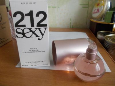 Лот: 11324772. Фото: 1. 212 Sexy от Carolina Herrera 100мл... Женская парфюмерия
