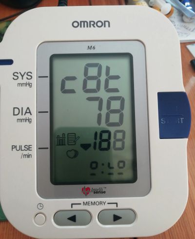 Лот: 17354553. Фото: 1. Тонометр Omron M6. Оборудование