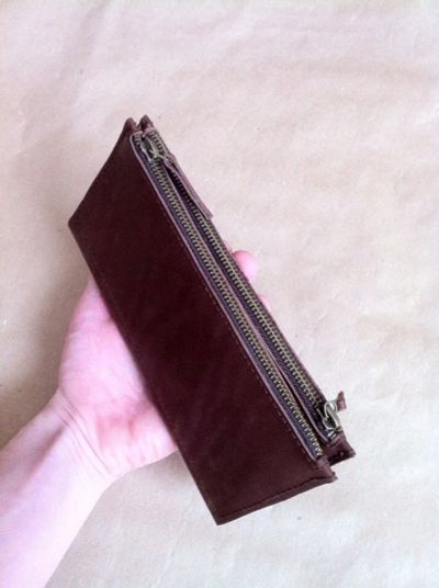 Лот: 7789289. Фото: 1. Кошелек кожаный. Работа с кожей
