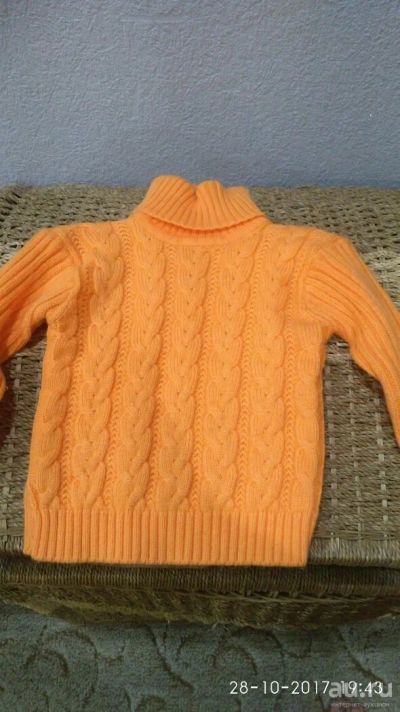 Лот: 10522787. Фото: 1. Свитерок. Свитера, худи, толстовки