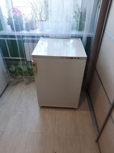 Лот: 18033227. Фото: 1. Бирюса морозилка. Холодильники, морозильные камеры