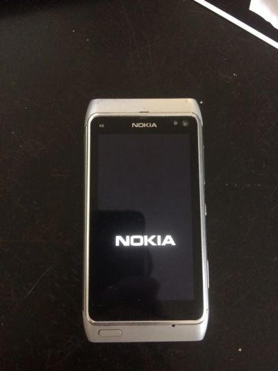 Лот: 9136369. Фото: 1. Nokia n8. Смартфоны