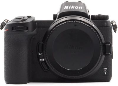 Лот: 17128575. Фото: 1. Фотоаппарат комиссионный Nikon... Цифровые беззеркальные со сменной оптикой