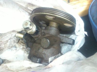 Лот: 10230427. Фото: 1. Насос ГУР на 1G-FE Beams. Двигатель и элементы двигателя