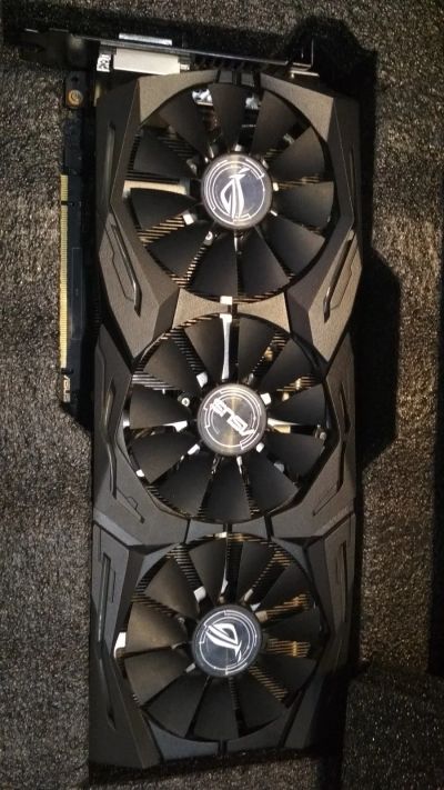 Лот: 18154651. Фото: 1. Видеокарта Asus gaming strix gtx... Видеокарты