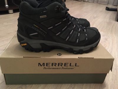 Лот: 8278952. Фото: 1. Кроссовки Merrell. Кеды, кроссовки, слипоны