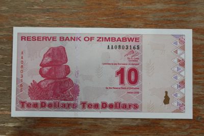 Лот: 22170638. Фото: 1. Зимбабве 10 долларов 2009 года... Африка