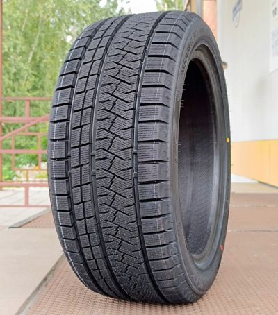 Лот: 24779075. Фото: 1. Triangle 245/40R18 97V XL PL02. Шины