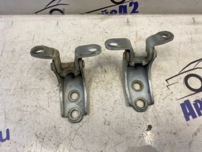 Лот: 21714987. Фото: 1. кронштейн двери Honda Civic Ferio... Двигатель и элементы двигателя
