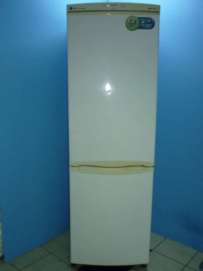 Лот: 8956553. Фото: 1. Холодильник LG GR-389 SQF код... Холодильники, морозильные камеры