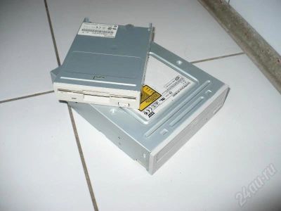 Лот: 183262. Фото: 1. Привод СD-RW Toshiba и FDD Panasonic. Приводы CD, DVD, BR, FDD