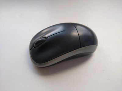 Лот: 15663110. Фото: 1. Мышь logitech M215 не рабочая. Клавиатуры и мыши