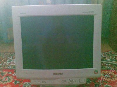 Лот: 240692. Фото: 1. Монитор "17 Sony. ЭЛТ-мониторы