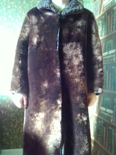Лот: 12659402. Фото: 1. продам шубу мутоновую. Накидки, шубы
