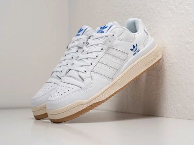 Лот: 24979103. Фото: 1. Кроссовки Adidas Forum Low. Кеды, кроссовки, слипоны