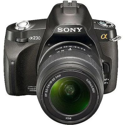 Лот: 3195043. Фото: 1. Продам зеркальную фотокамеру Sony... Цифровые зеркальные