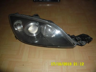 Лот: 3721098. Фото: 1. Фара передняя R, Mazda 3 Hatchback... Оптика и освещение