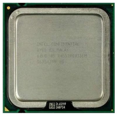 Лот: 10036697. Фото: 1. Продам 2-а процессора Pentium... Процессоры