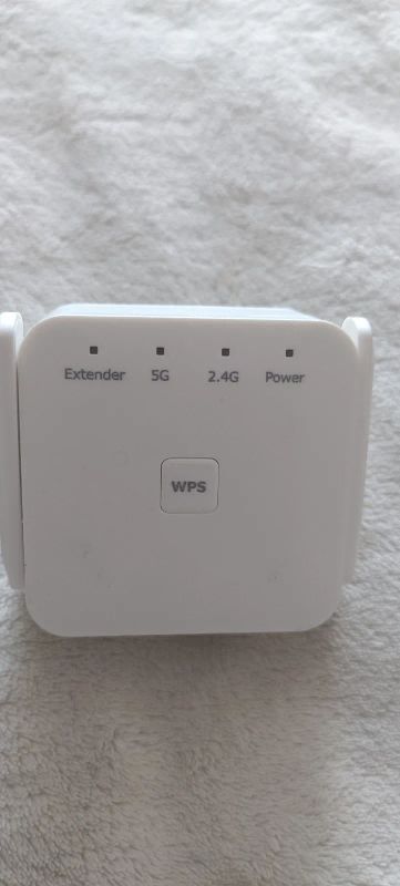 Лот: 25272285. Фото: 1. Повторитель сигнала WI-FI 2.4Ghz... WiFi, Bluetooth адаптеры