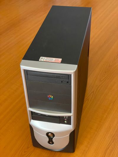 Лот: 21013895. Фото: 1. Системный блок Intel Q8300 8Gb... Компьютеры в сборе