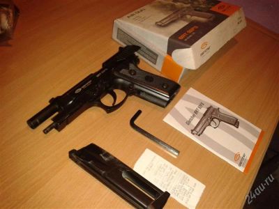 Лот: 2088390. Фото: 1. Пневматический пистолет BERETTA... Пневматическое оружие