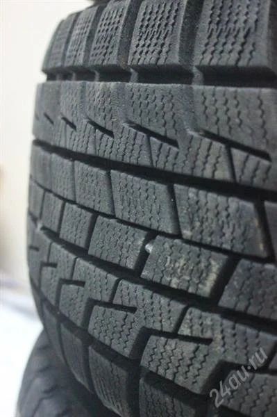 Лот: 2191980. Фото: 1. Шины Bridgestone Blizzak Revo1... Шины