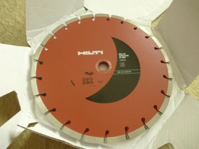 Лот: 6727982. Фото: 1. отрезной алмазный диск HILTI DC-D... Расходные материалы, сменные насадки