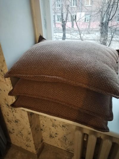 Лот: 24779316. Фото: 1. Подушки от дивана. Одеяла, подушки