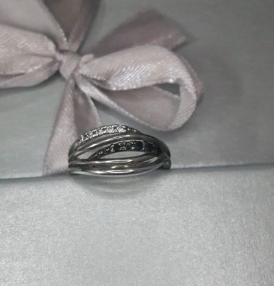 Лот: 11907571. Фото: 1. Кольцо серебряное с фианитами... Другое (ювелирные изделия, бижутерия, часы)