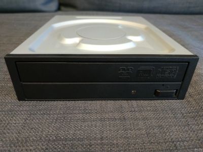 Лот: 14384357. Фото: 1. DVD-RW привод SATA Sony Optiarc. Приводы CD, DVD, BR, FDD