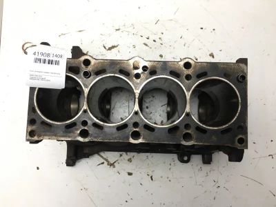 Лот: 20372944. Фото: 1. Блок цилиндров Bmw 3-Series 2001... Двигатель и элементы двигателя
