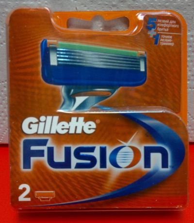 Лот: 5148348. Фото: 1. Gillette Fusion cменные кассеты... Бритвенные станки и лезвия