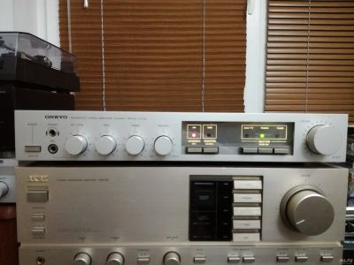 Лот: 14808768. Фото: 1. Усилитель интегральный ONKYO A-200... Усилители, эквалайзеры