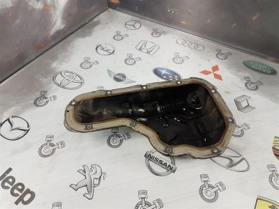 Лот: 23591979. Фото: 1. Поддон Mitsubishi Pajero 6G74... Двигатель и элементы двигателя