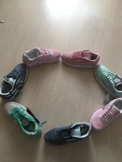 Лот: 9698772. Фото: 1. Кроссовки Nike air max: Reebok... Кеды, кроссовки, слипоны