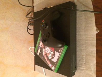 Лот: 12831210. Фото: 1. XBOX ONE X. Игровые приставки, консоли