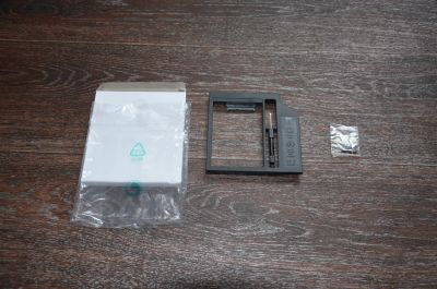 Лот: 7790928. Фото: 1. Салазки 12,7 мм. для HDD 2.5... Приводы CD, DVD, BR, FDD