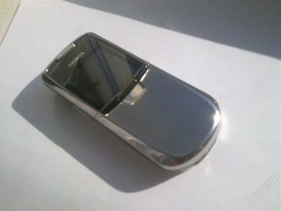 Лот: 870428. Фото: 1. Nokia 8800 SILVER - эксклюзив... Кнопочные мобильные телефоны