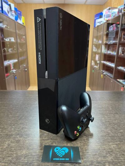Лот: 14753990. Фото: 1. Xbox One 500gb + Игры в подарок... Игровые приставки, консоли
