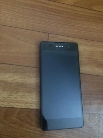 Лот: 9085654. Фото: 1. Sony xperia E5. Смартфоны
