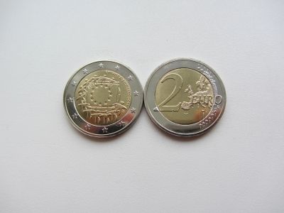 Лот: 12615429. Фото: 1. Кипр 2 евро 2015 " 30 лет Флагу... Европа